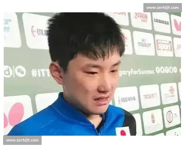 震撼再现!奥尔季科夫神级肘击重创对手 震撼再现!奥尔季科夫神级肘击重创对手