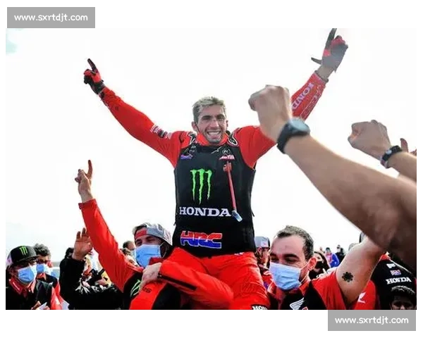 拳台盛宴前:敬贝纳维德斯这杯未竟之酒 拳台盛宴前:敬贝纳维德斯这杯未竟之酒