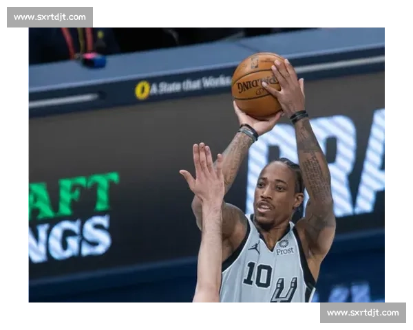 桑普森谏言马刺:放缓文班节奏,82 场赛季需循序渐进